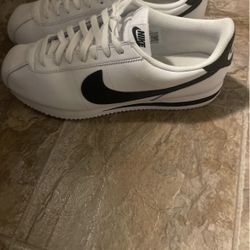 Nike Cortez