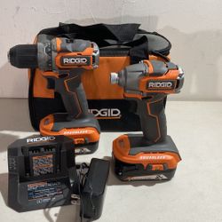 RIDGID 18V Brushless SubCompact Drill Driver & Impact Driver w (2)2.0 Batteries, Charger & Bag R9780