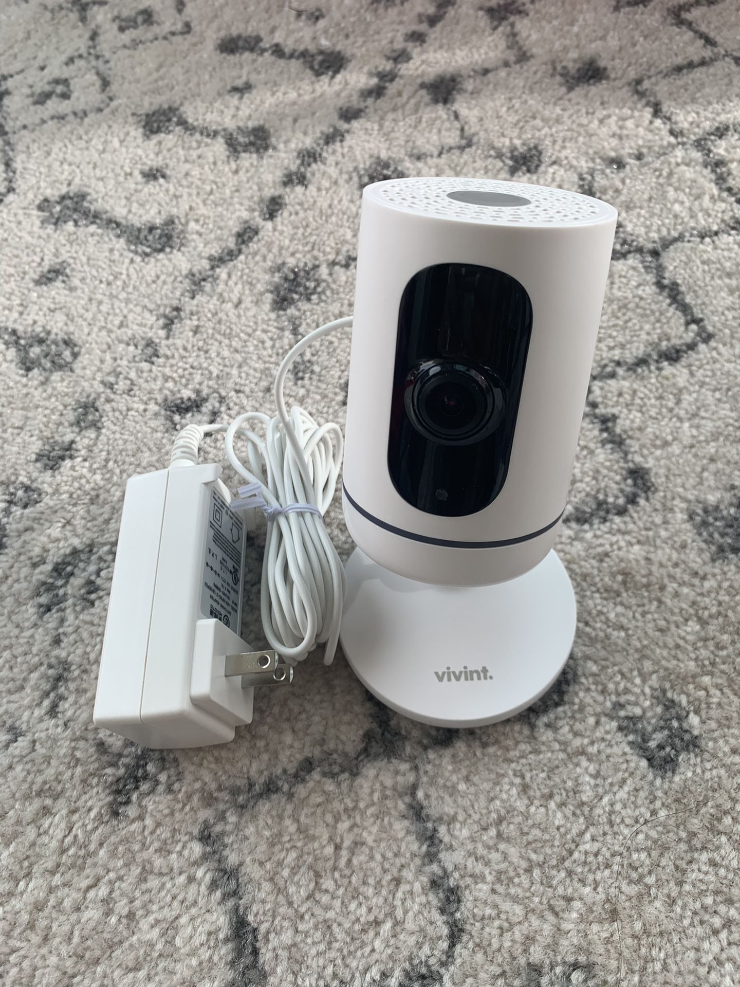 Vivint Ping Camera VCAM1 Security Camera 1080P 2 Way Voice for Sky