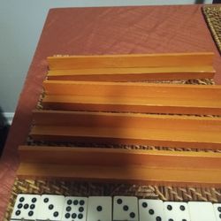 Set of 4 Players Dominoes Game