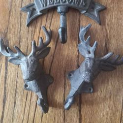 Set of 3 Vintage Cast Iron Wall Hooks – Bear "WELCOME" + 2 Deer – Rustic Cabin Decor