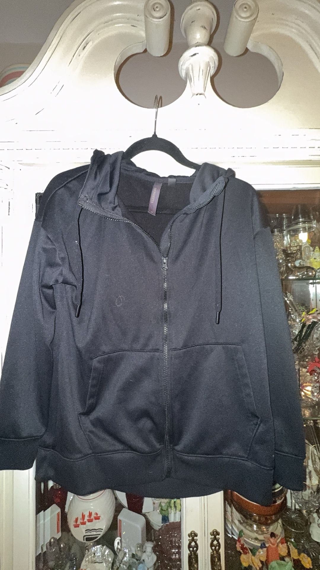 Mondetta Woman’s Performance Full Zip Moisture Wicking Hoodie - Size Medium (M)