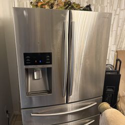 Samsung Stainless Steel Refrigerator 