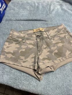 Hollister Vintage Short Size 3