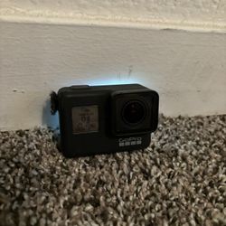 GoPro 7 Black W/ Accessories 