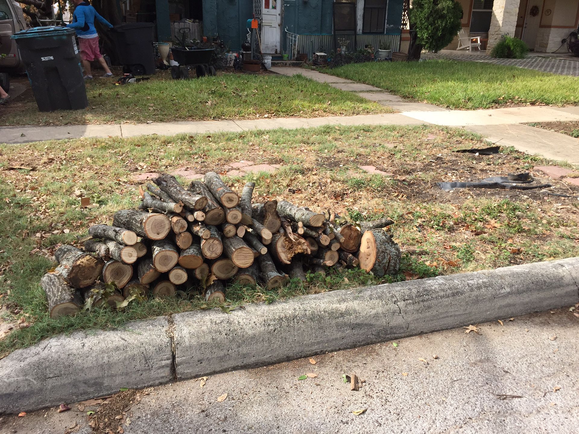Free firewood for Sale in San Antonio, TX - OfferUp