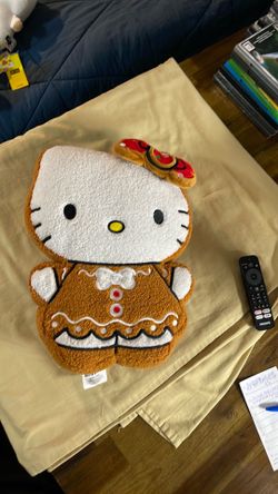 10 inch hello kitty gingerbread plush pillow