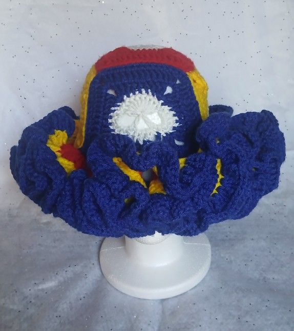 Skull Granny Square Ruffle Bucket Hat