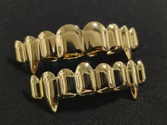 Grillz set