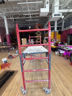 Metaltech buildman scaffold
