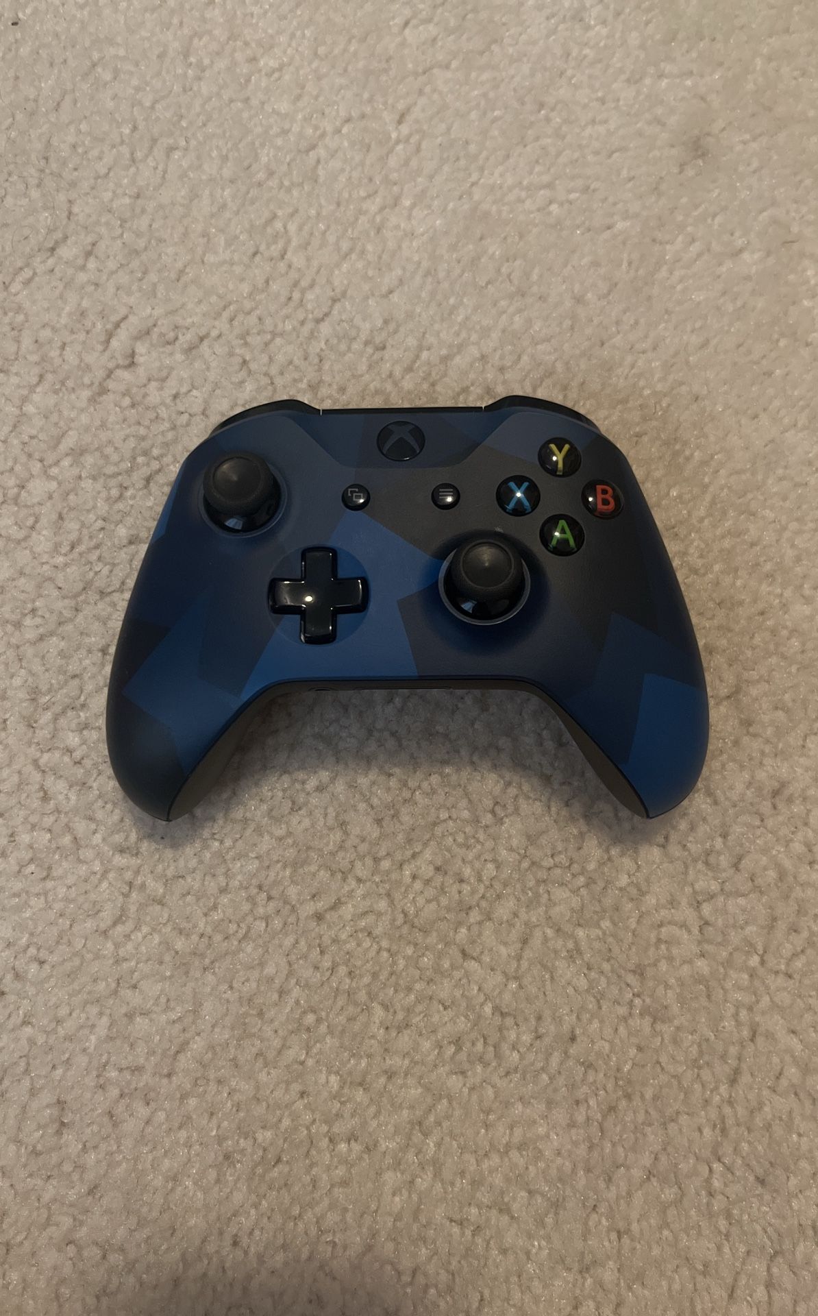 Dark Blue Xbox Controller 