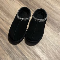 Ugg Slides
