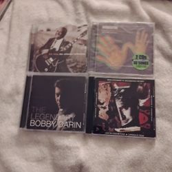 4 CDs 