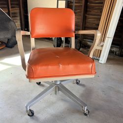 FREE Vintage Office Chair 