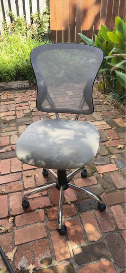 Mesh Back Office Chair with Chrome Base