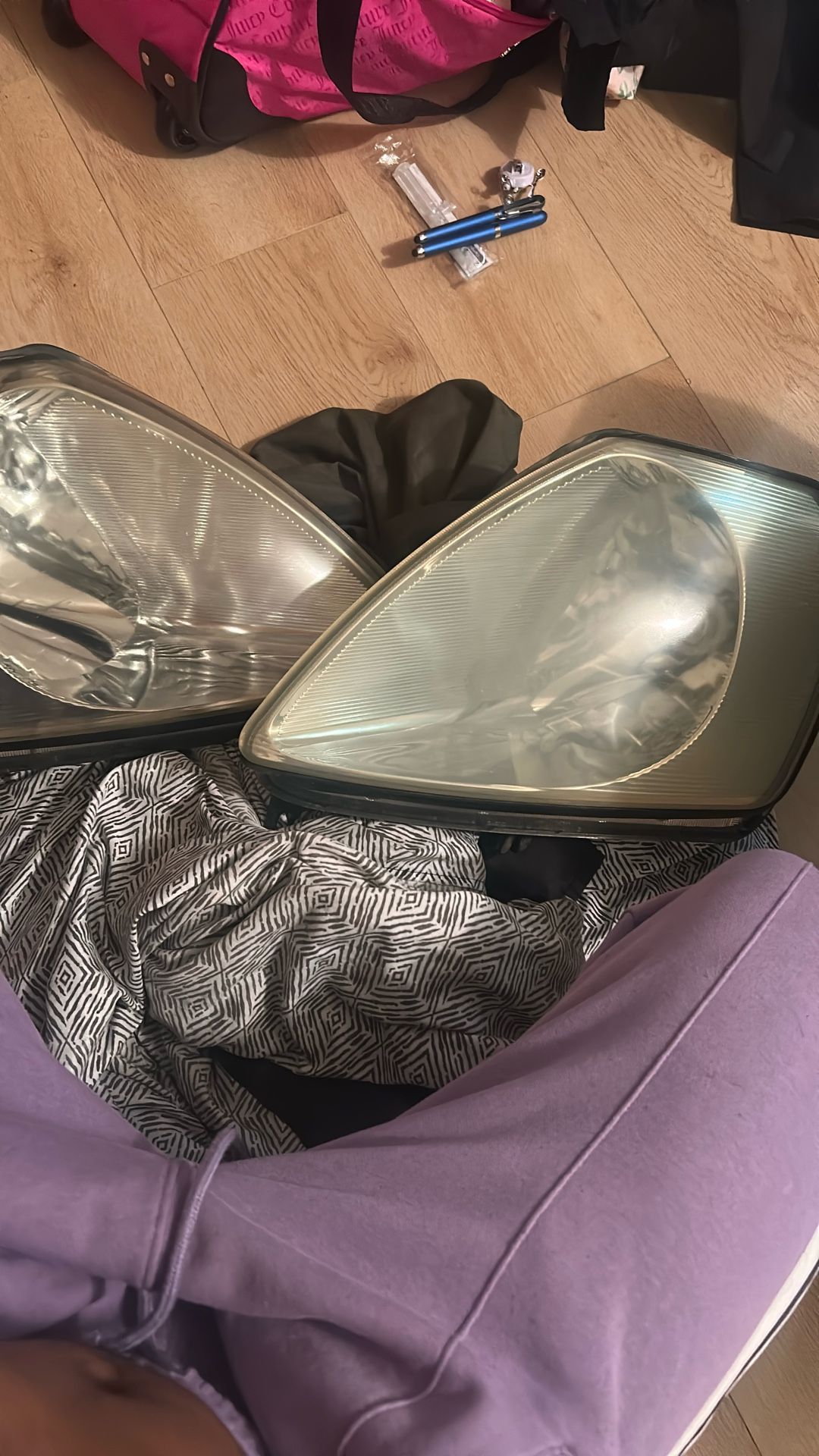 Headlight And Taillights 