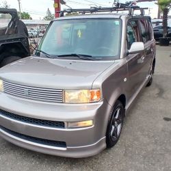 06 Scion XB 