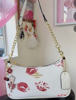 Hermosa Cartera couch☺️