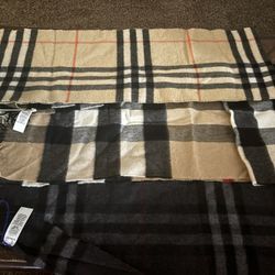 Burberry Scarfs