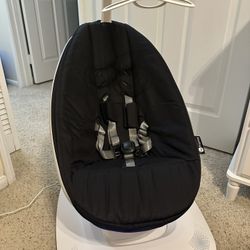 4Moms mamaRoo Multi-Motion Baby Swing Smart Connectivity - Black