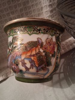 Porcelain Garden Pot