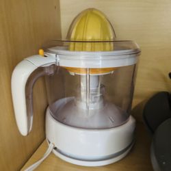 Citrus Juicer