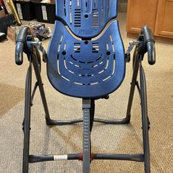 Teeter Hang ups inversion table EP 860. Used But In. Great Shape