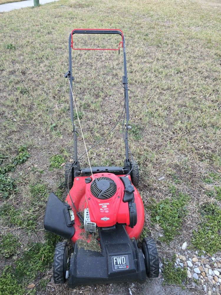 Craftsman Self Propelled Lawn Mower
