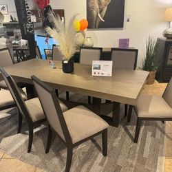 7 Pcs Dining Room Set Dining Table and 6 Chairs 
