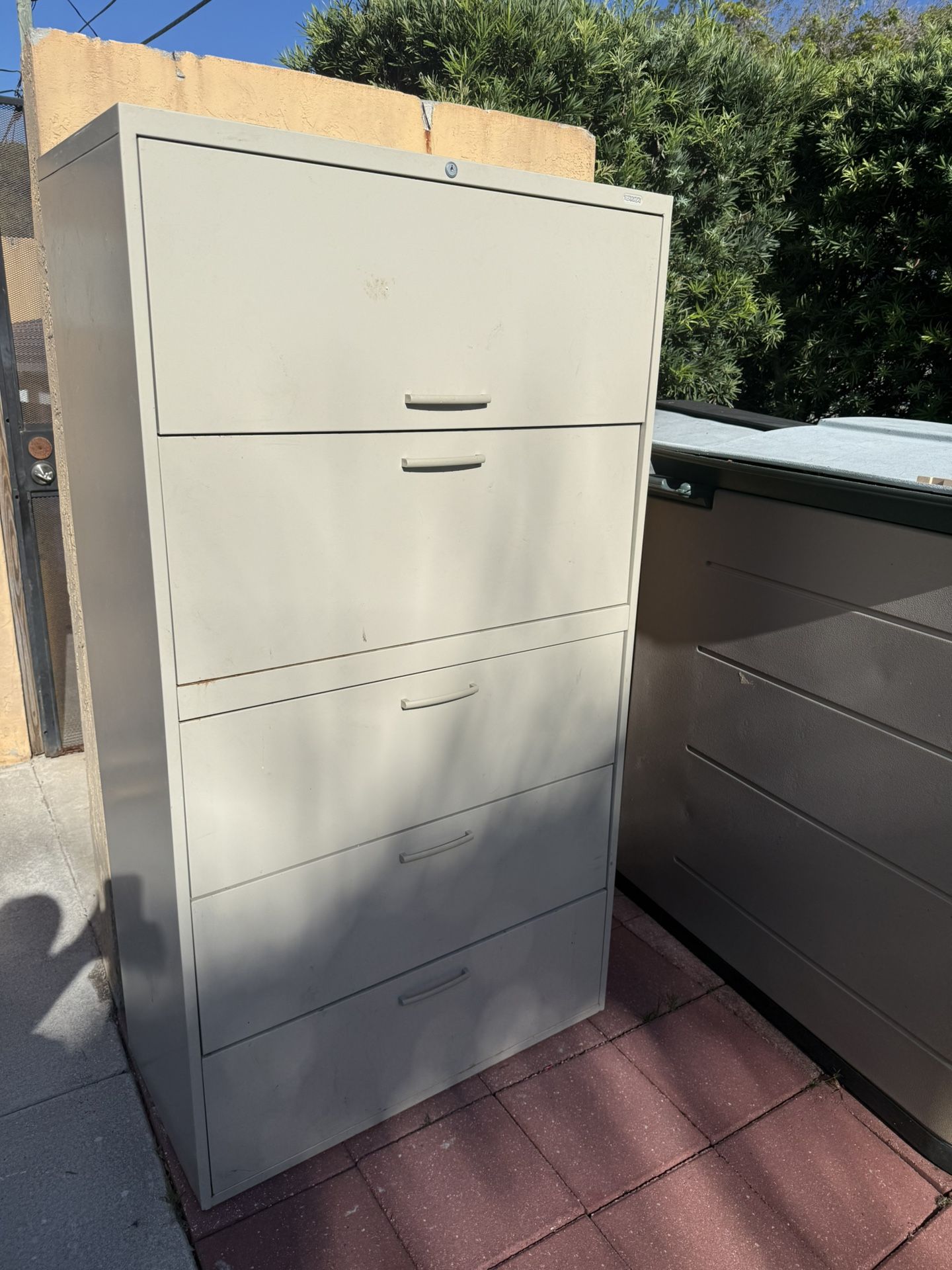 Teknon Hanging files Metal cabinet