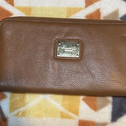 Kenneth Cole New York Brown Leather Zip Around Wallet