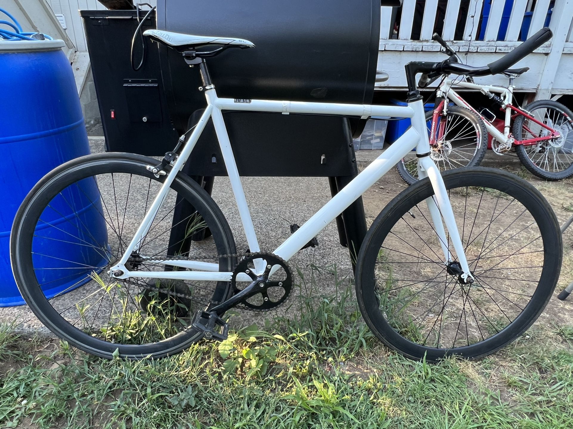 White Fixed Gear Single Speed Large Size Mens Road Bike