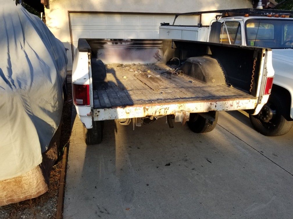 73-87 chevy/gmc truck bed