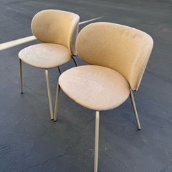 Set of 2 IKEA KRYLBO Chairs Very Clean and Excellent Condition