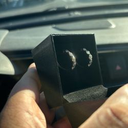 10🥕 (White Gold ) /(Half Carrot )Diamond Hoop Earring