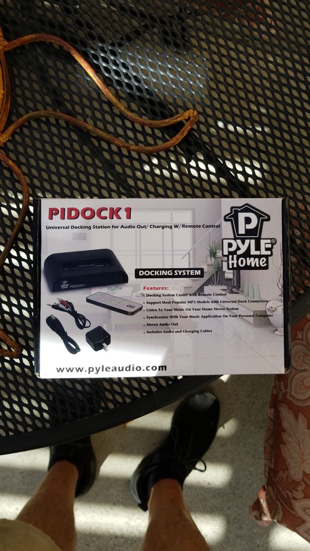 iPod Pyle Home Docking Station $10 obo