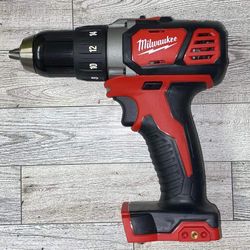 Milwaukee M18 18V Lithium-Ion Cordless 1/2 in. Drill Driver (Tool-Only)