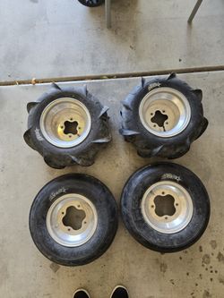ITP Paddle Tires