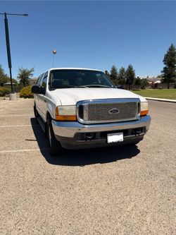 2000 Ford Excursion 5.4 2WD