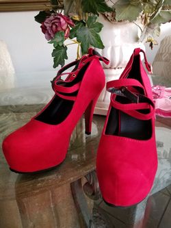 Brand New red pumps