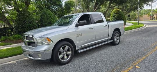 2017 Ram 1500 Crew Cab