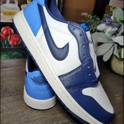 JORDAN 1 LOW OG 'OBSIDIAN UNC' (2 SIZES AVAILABLE)