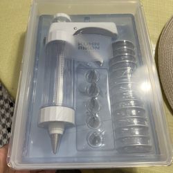 KUHN RIKON Clear Cookie Press & Storage Box