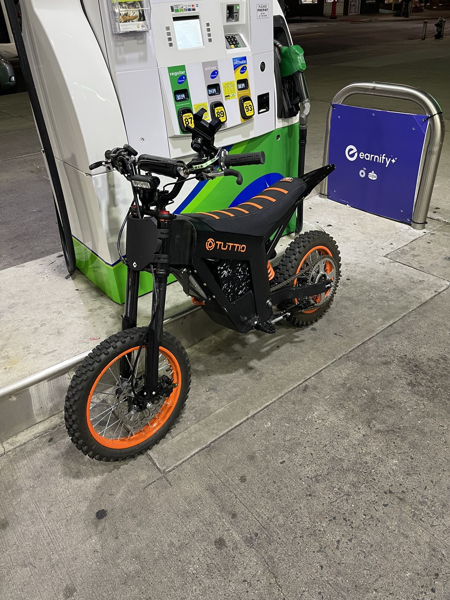 Tuttio Like New 400 Miles Only Best Offer Or Trade Lmk No Pedal Bike 