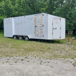 24' Enclosed Trailer