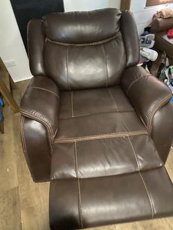 Wide Recliner
