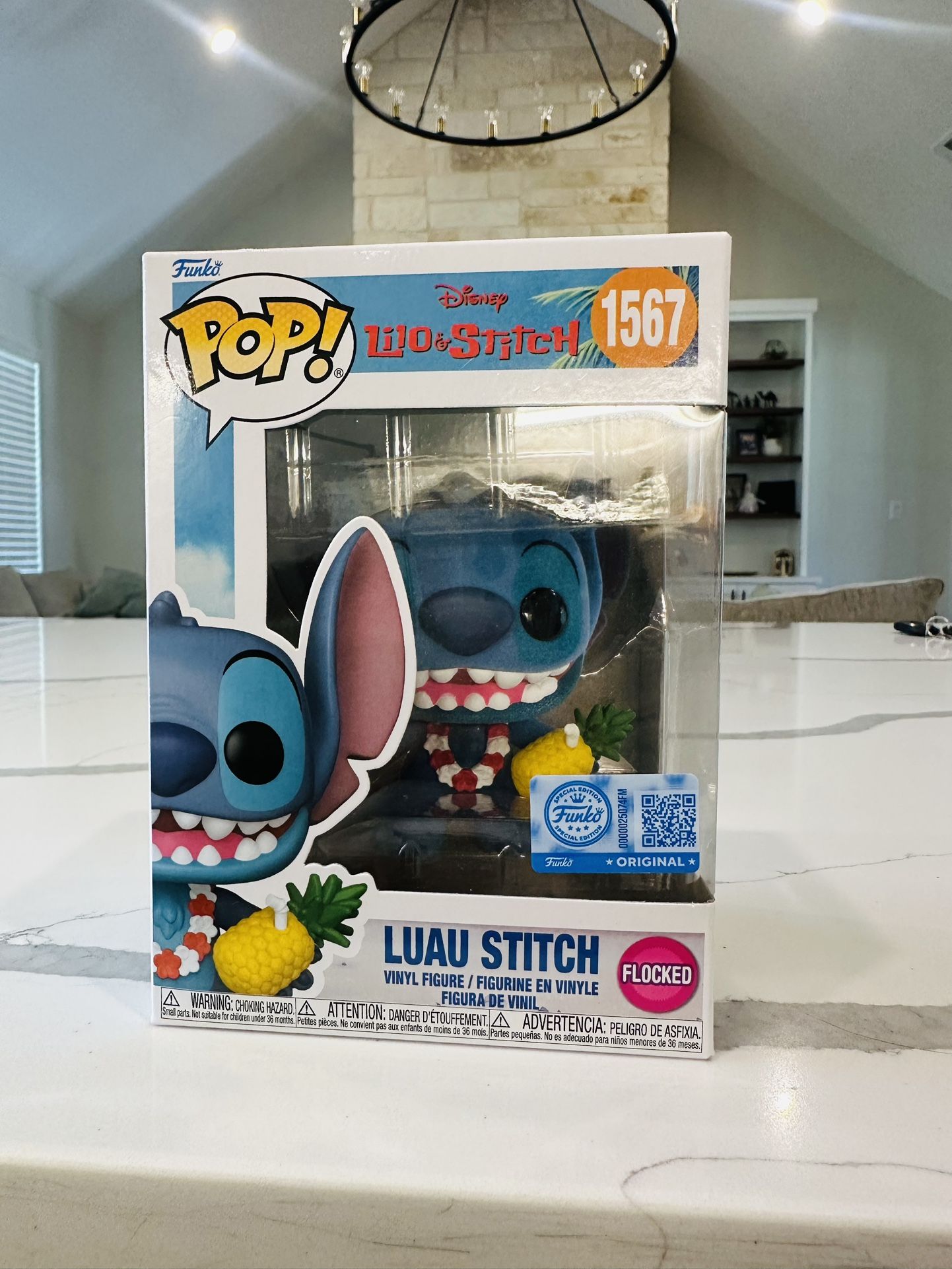 Funko POP! Disney: Lilo & Stitch - Luau Stitch