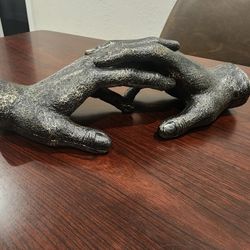 Sophisticated Hand Statue 