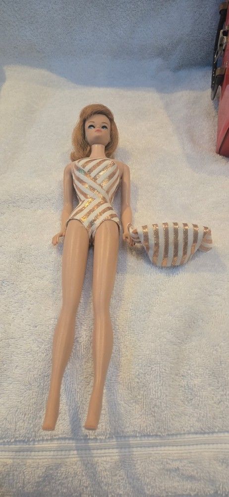 1963 Barbie Fashion Queen