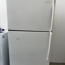 White Top Bottom Refrigerator 